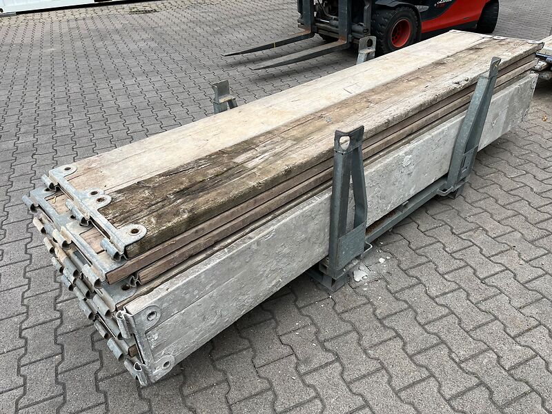 Hünnebeck | Bosta | Vollholzböden L300 aussortiert | so001417 I24