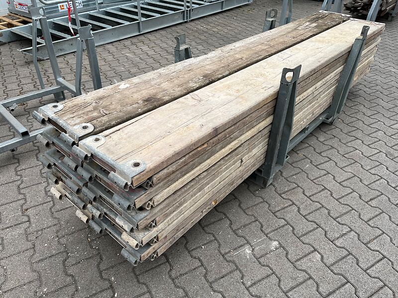 Hünnebeck | Bosta | Vollholzböden L300 aussortiert | so001417 I24