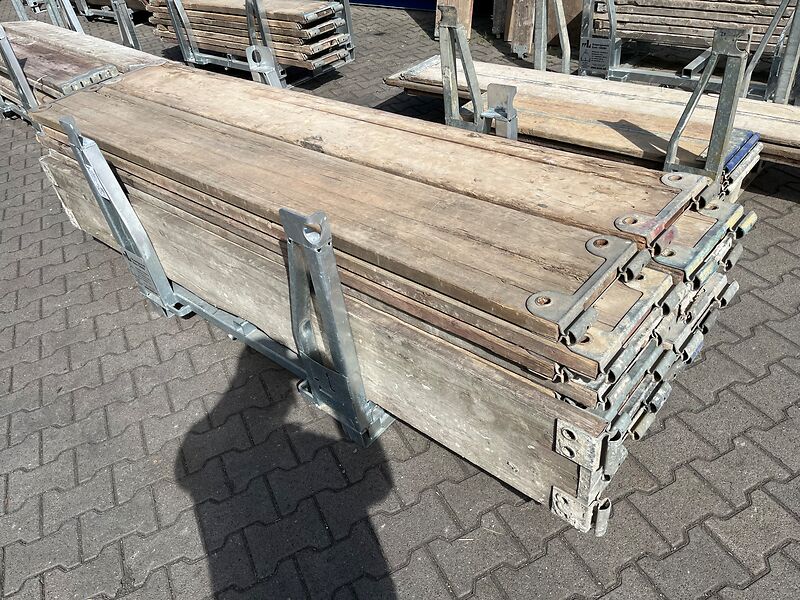 Hünnebeck | Bosta | Vollholzböden L250 aussortiert | so001419 I24