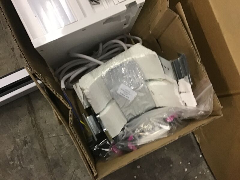 Aufsatzrollladen, elektr., neu, OVP, B 2940 x H 1430mm | so001131 I24