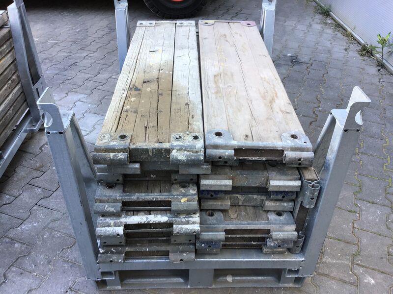 Hünnebeck | Bosta70 Vollholzböden L125 aussortiert | so000509 I24