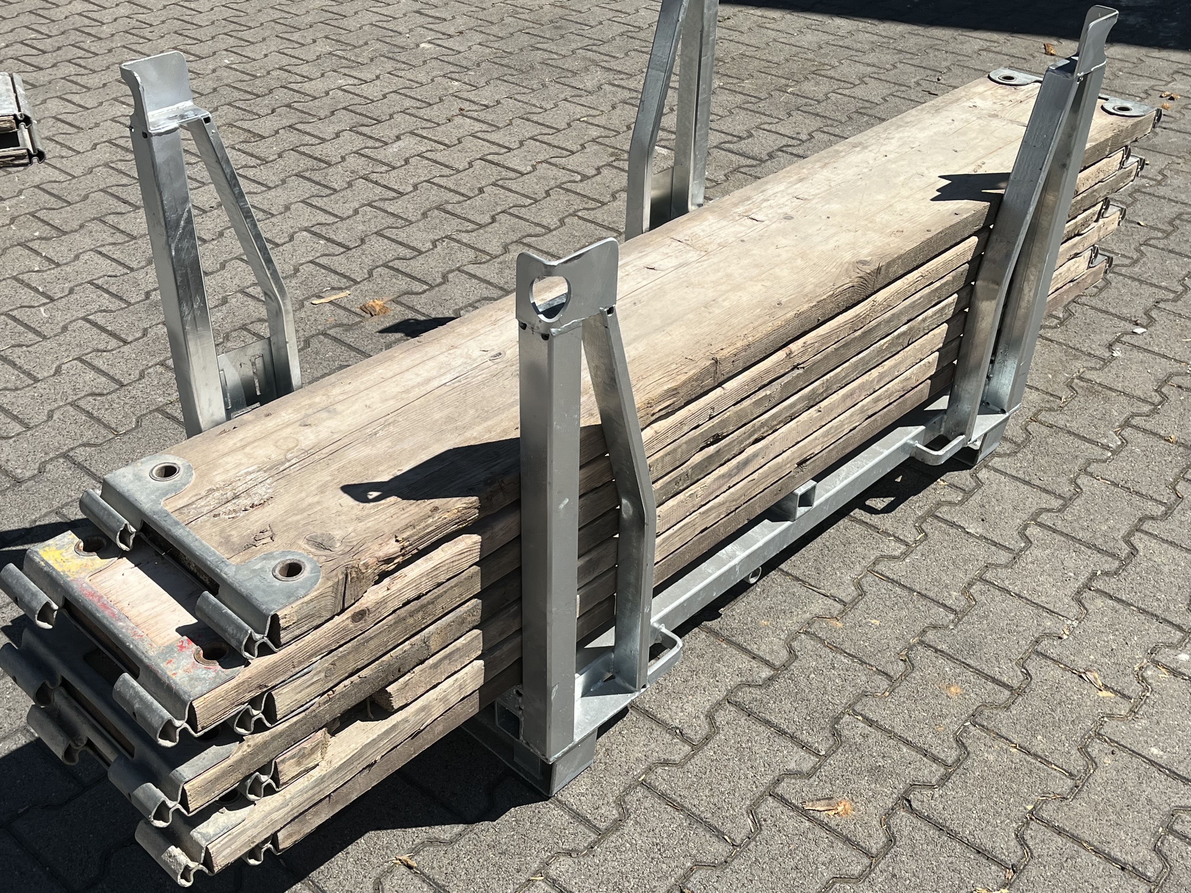 Hünnebeck | Bosta | Vollholzböden div.L, aussort. | so001422 I24