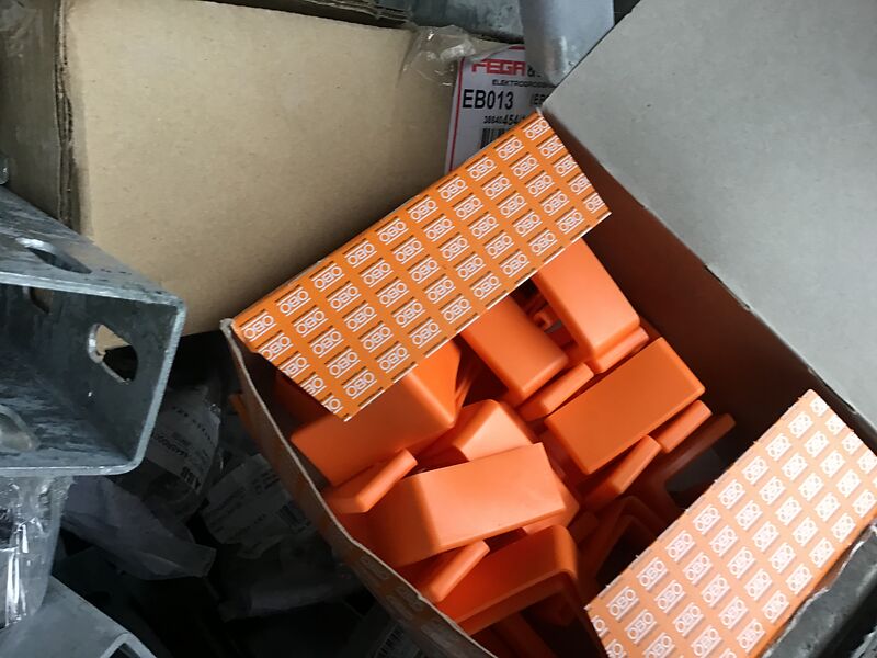 Kabelpritschen und Befestigungszubehör | so001310 I24 Kabelpritschen und Befestigungszubehör | so001310 I24