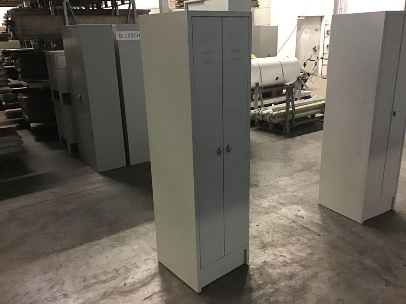 Doppelspind, Stahlspind, Blechschrank, aussortiert | so001100 I24