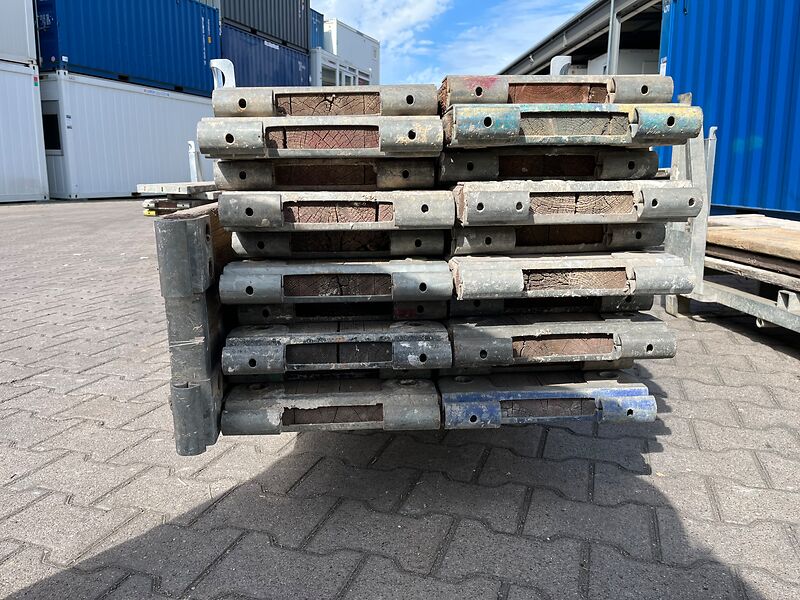 Hünnebeck | Bosta | Vollholzböden L250 aussortiert | so001419 I24