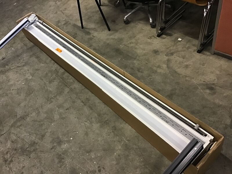 Aufsatzrollladen, elektr., neu, OVP, B 2440 x H 1300mm | so001132 I24
