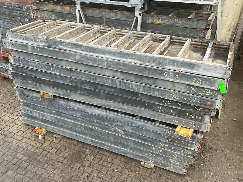 Hünnebeck MANTO-Tafel 90 x 330, sanierungsbedürftig