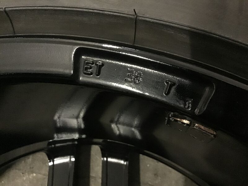 Winterreifen Falken auf Alufelgen | so001179 AES16 Winterreifen Falken auf Alufelgen | so001179 AES16