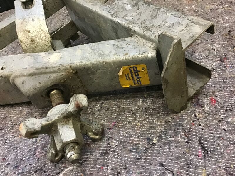 Doka | Unterzugzwingen | so000400 V13