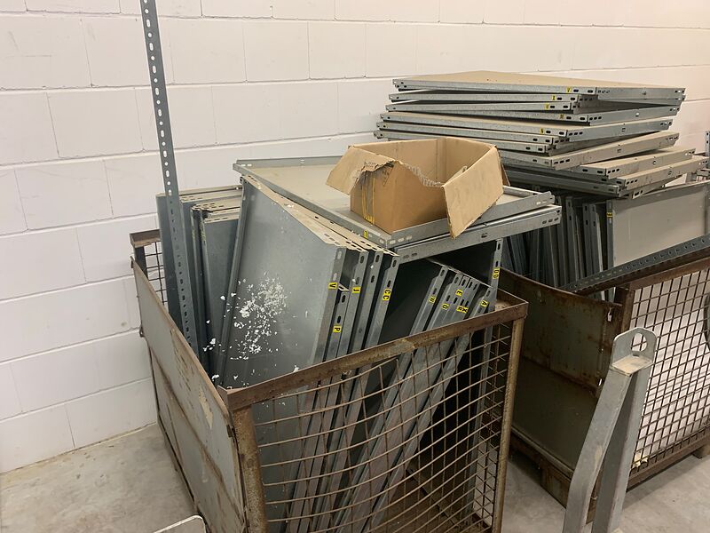 Lagerregal, demontiert, viele Teile | so001363 I24 Lagerregal, demontiert, viele Teile | so001363 I24