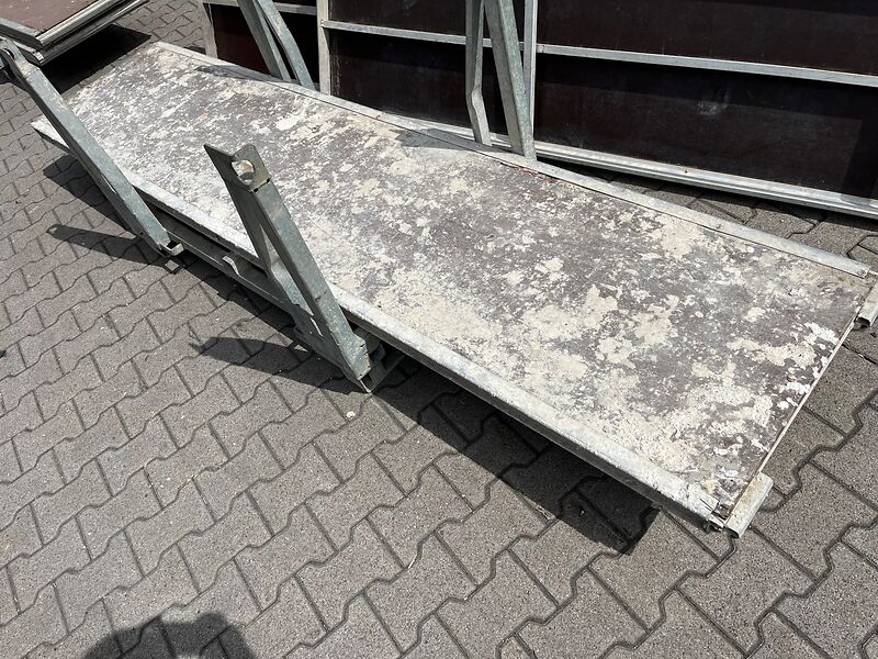 Hünnebeck | Bosta | Alu-Rahmentafeln L300 aussort. | so001414 I24