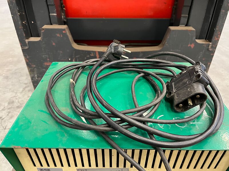 Linde | L12 Ameise Gabelstapler, elektrisch | so001350 I24