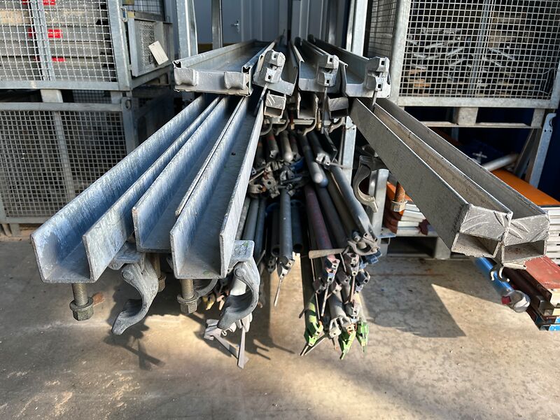 Layher | Blitz 70, Blitz 100, Allround Gerüstteile | so001381 I24