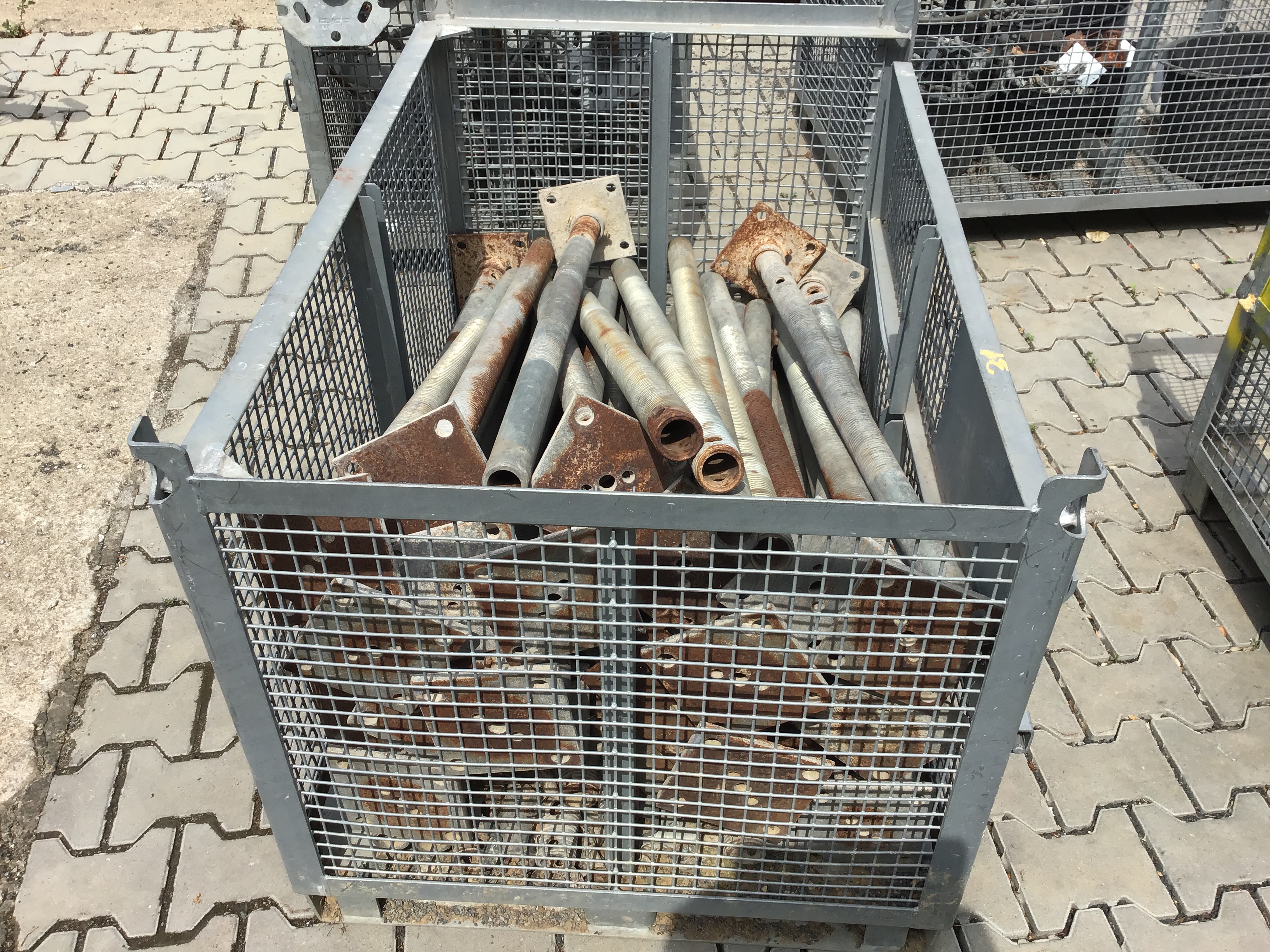 Doka | Traggerüst Staxo | Lastspindeln 70 | so000122 V13