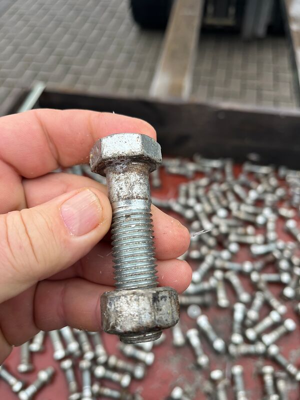 Ischebeck | BKS | Schrauben und Muttern M16 x 60 | so001372 V13