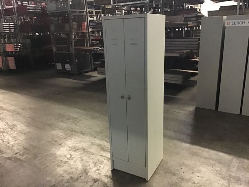 Doppelspind, Stahlspind, Blechschrank, aussortiert | so001100 I24
