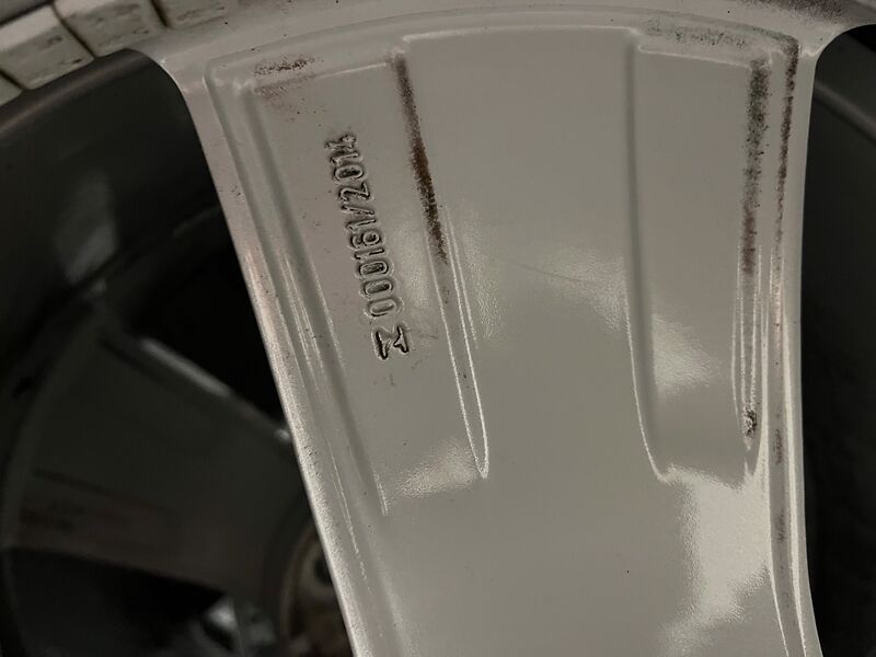 Winterreifen auf Alufelgen 255/50 R20 | so001367 I24 Winterreifen auf Alufelgen 255/50 R20 | so001367 I24