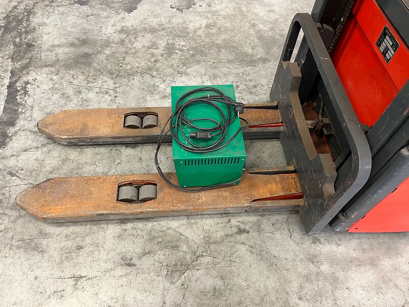 Linde | L12 Ameise Gabelstapler, elektrisch | so001350 I24