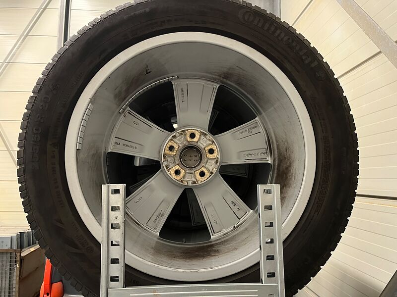 Winterreifen auf Alufelgen 255/50 R20 | so001367 I24 Winterreifen auf Alufelgen 255/50 R20 | so001367 I24