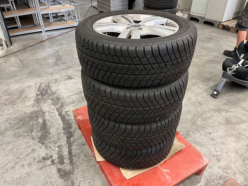 Winterreifen Michelin auf Alufelgen Mercedes | so001352 I24 Winterreifen Michelin auf Alufelgen Mercedes | so001352 I24
