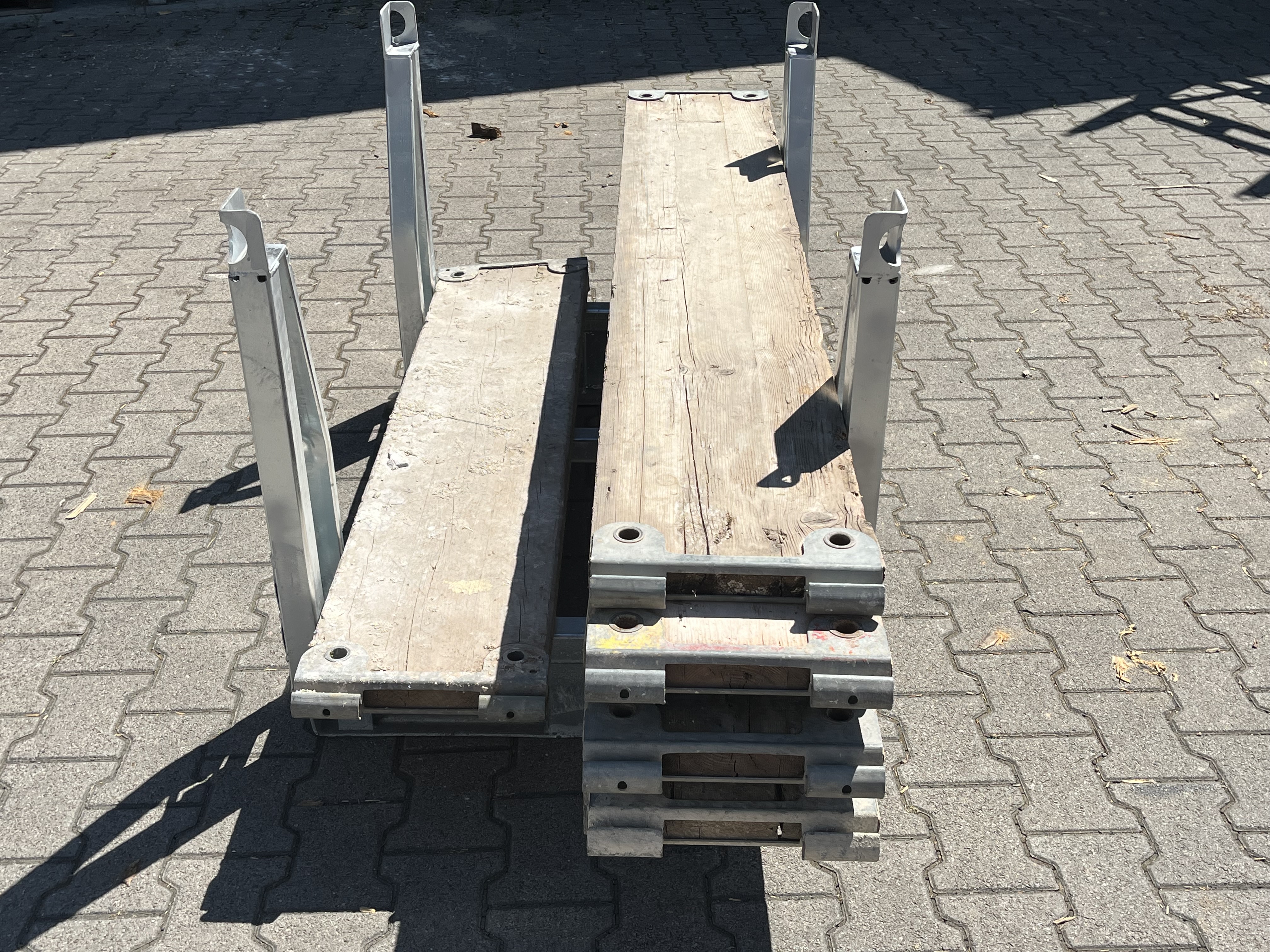 Hünnebeck | Bosta | Vollholzböden div.L, aussort. | so001422 I24